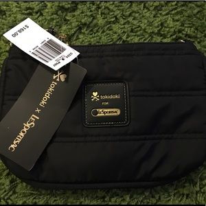 NWT Tokidoki Lesportsac black makeup kit